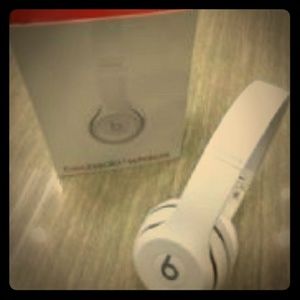 Bears By Dre Solo 3.0